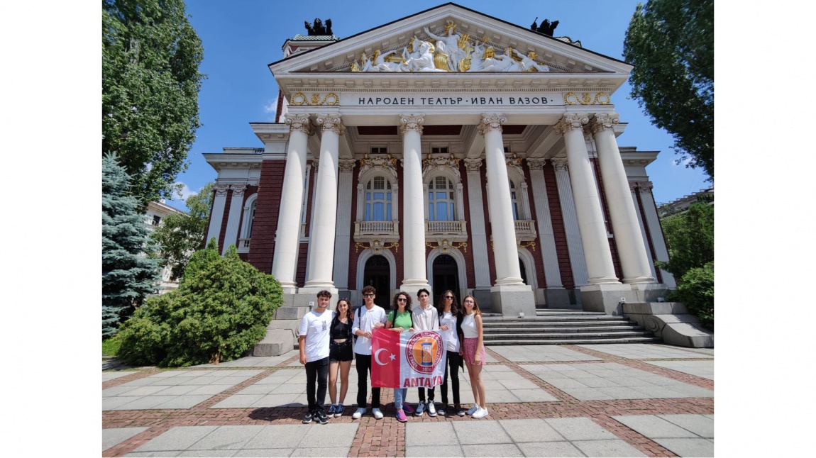 Bulgaristan Sofya' da gerçekleştirdiğimiz drama etkinliği videomuzu izleyebilirsiniz.